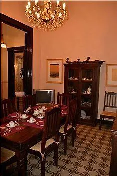 Art Bed and breakfast 2*