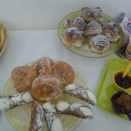 Art 2* Palermo