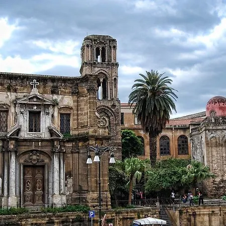 Alojamento de Acomodação e Pequeno-almoço Art Palermo